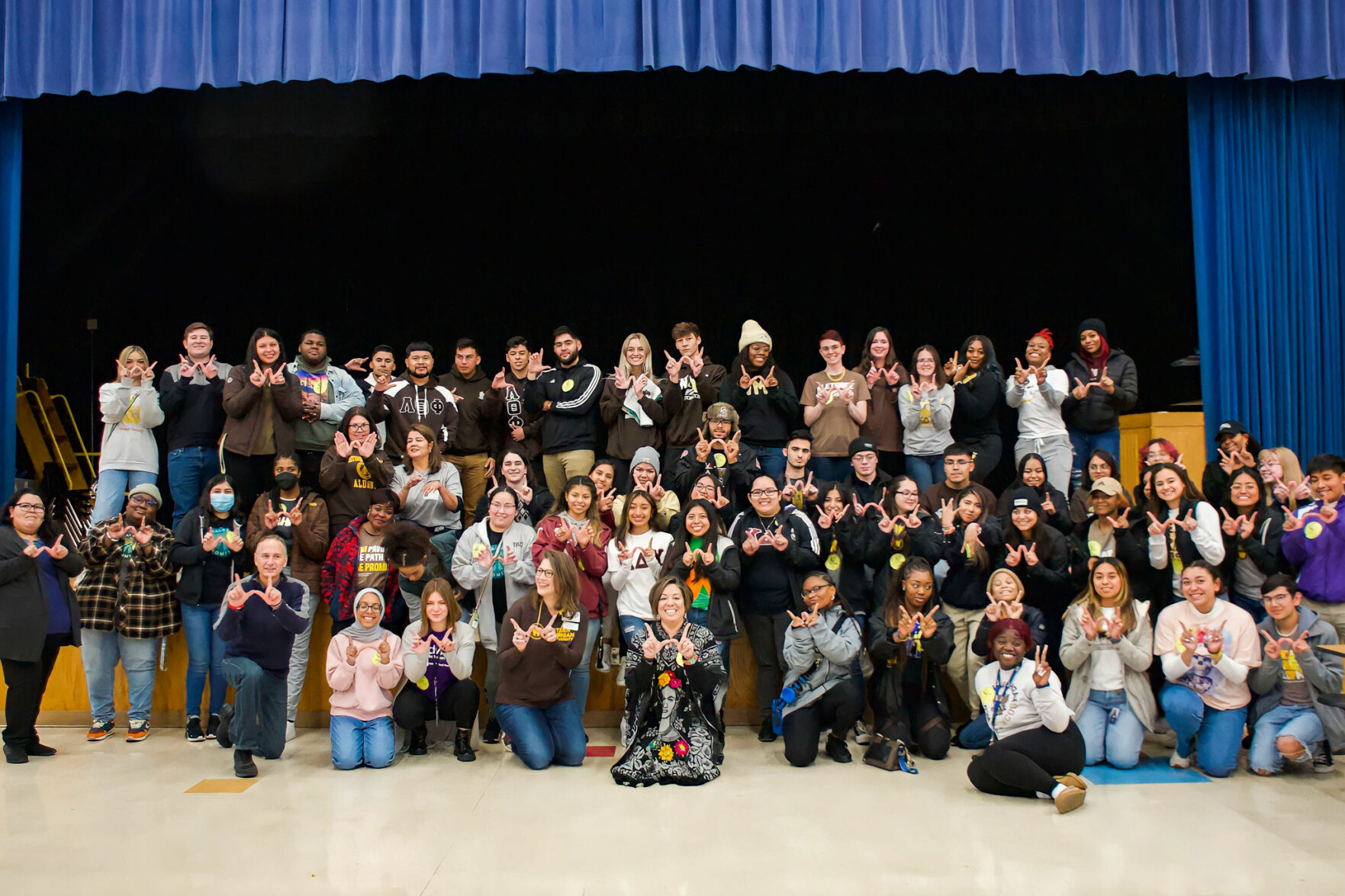 WMU students pose for the camera after UNIDOS event
